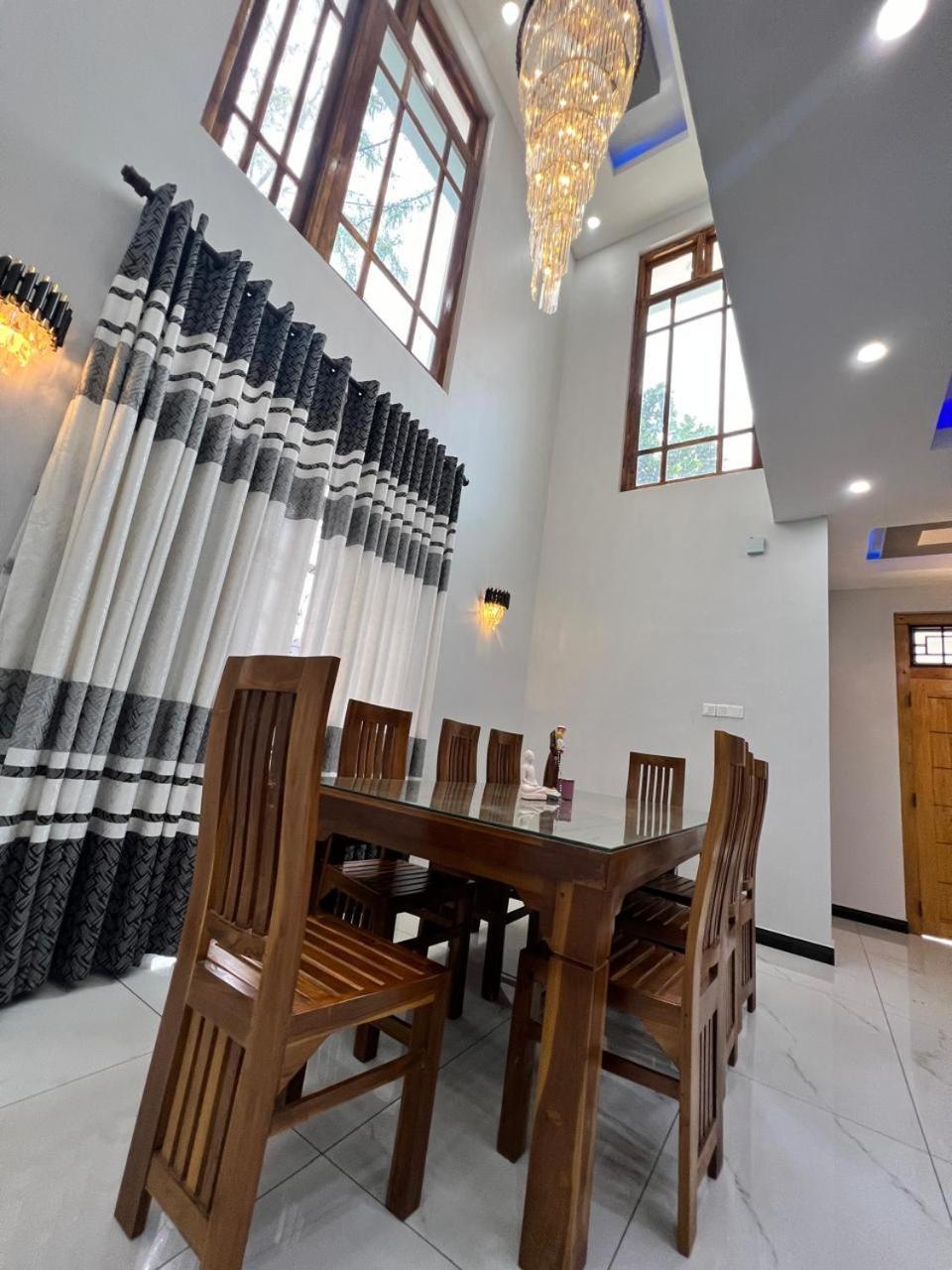 Alps Villa Jaffna Exterior foto